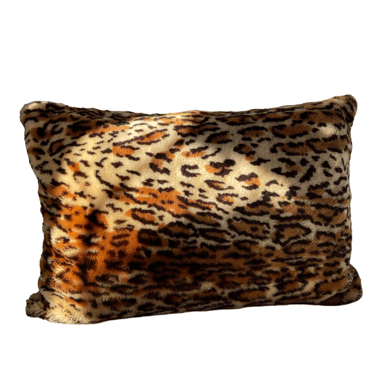 Moumoute Leopard Cushion